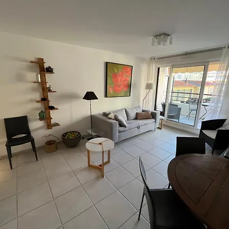 Apartment Massena 2