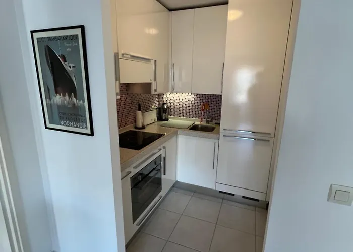 Massena 2 Apartament *